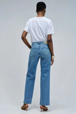 Calça jeans reta