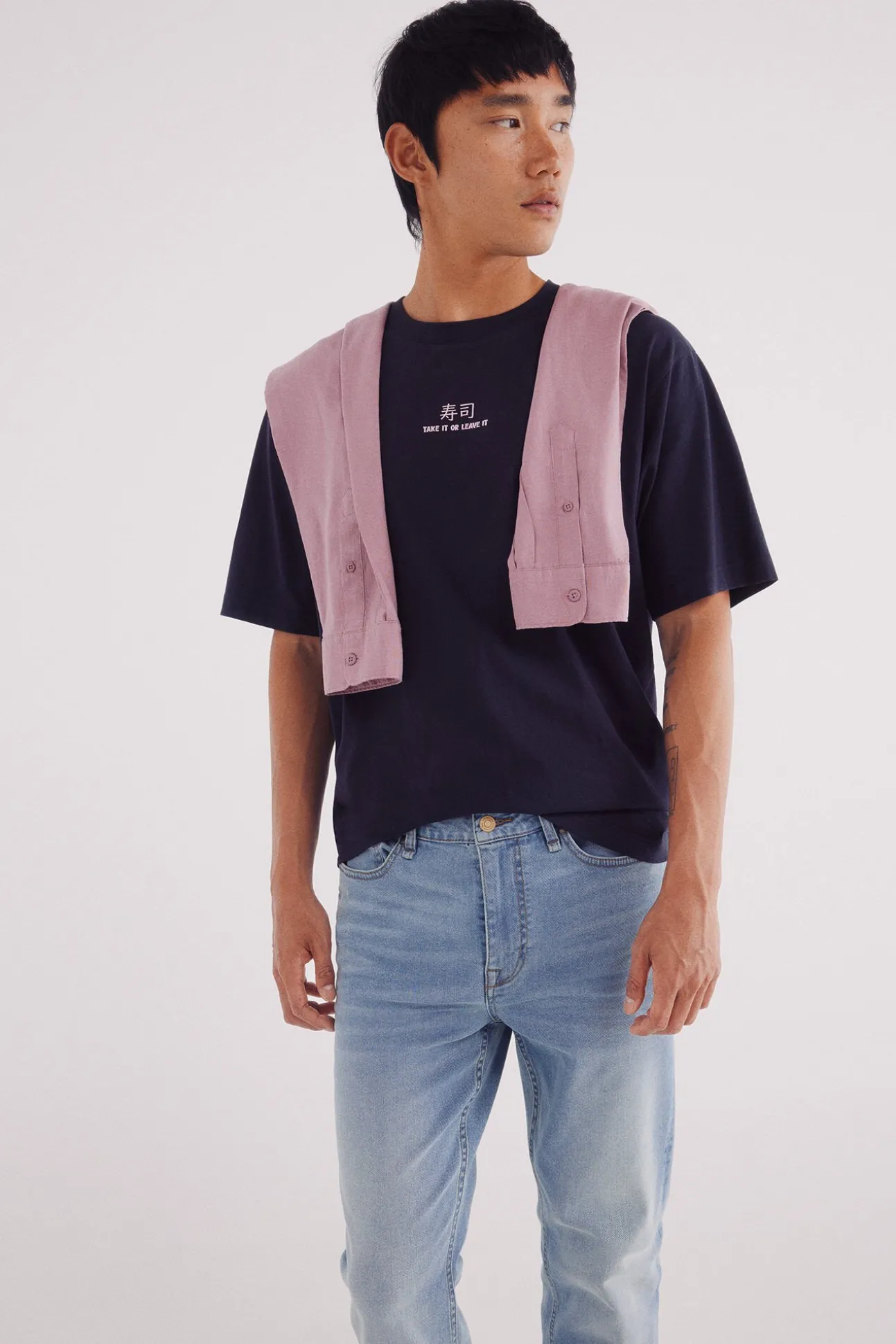 Calça jeans skinny fit tingida