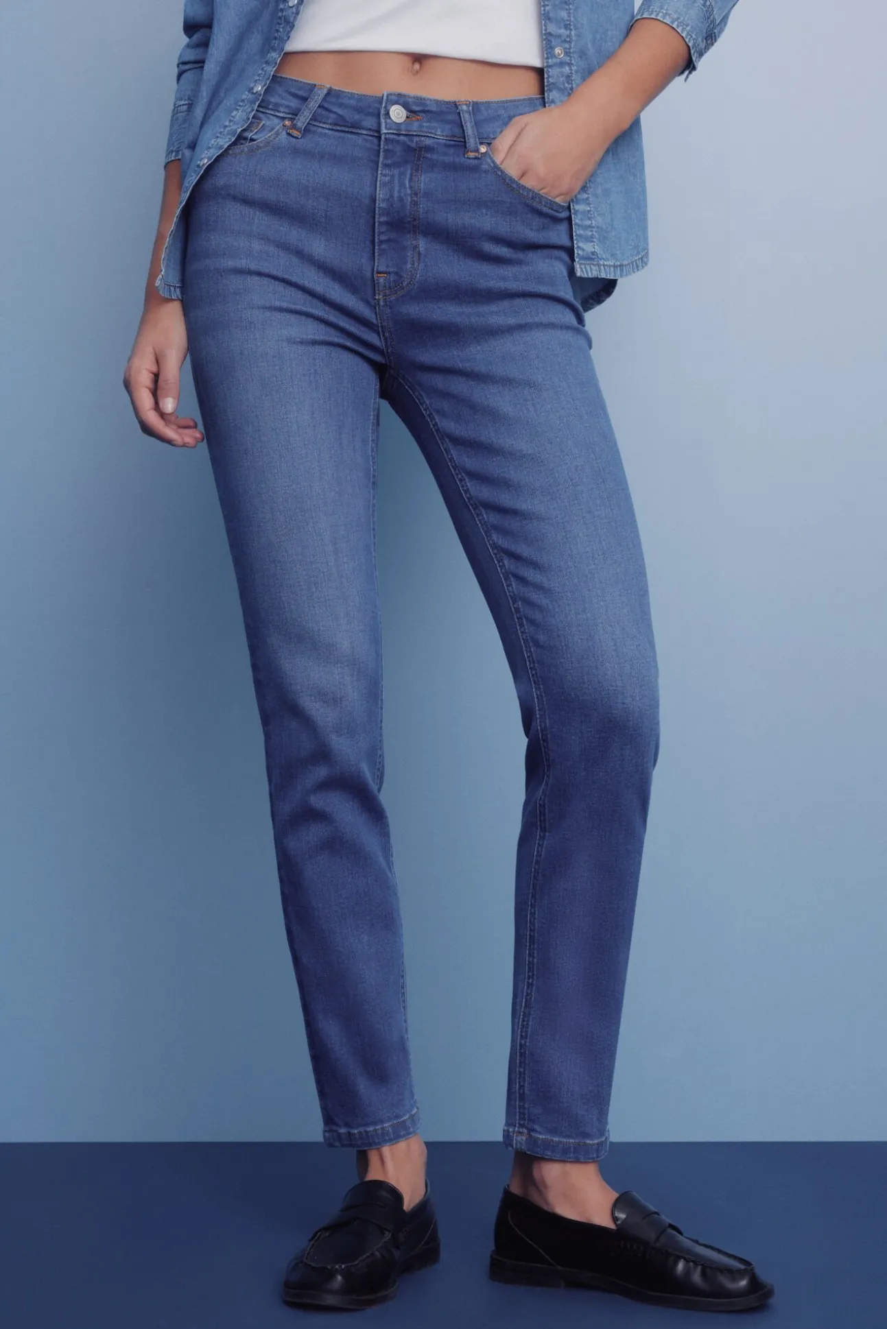 Calça jeans slim cropped