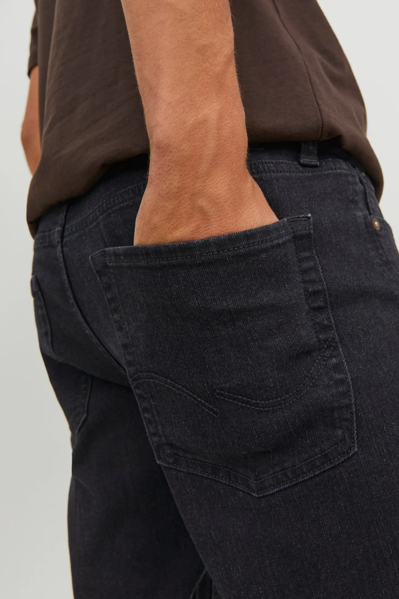 Calça jeans slim fit