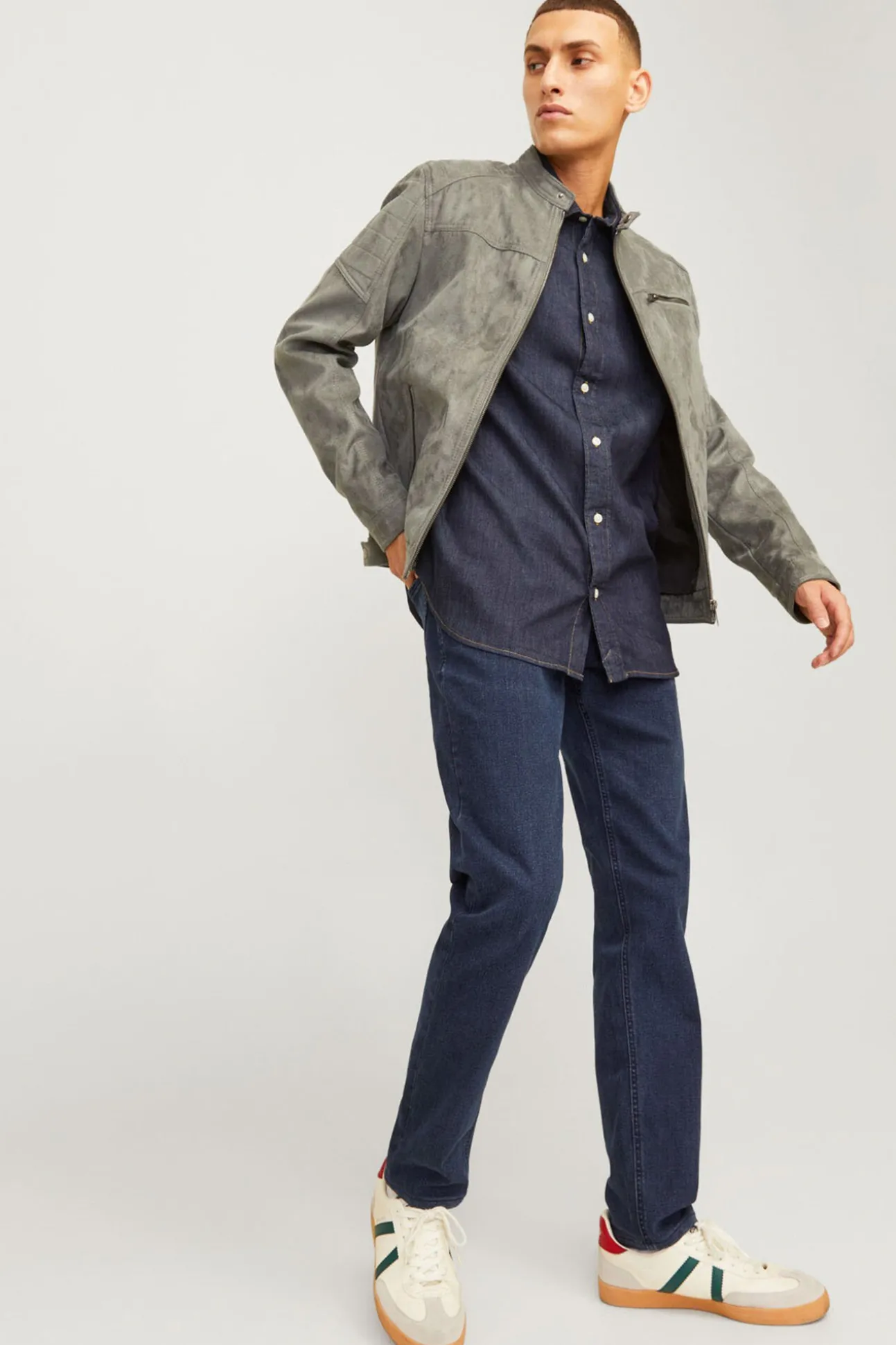 Calça jeans slim fit