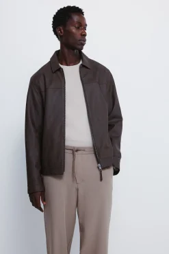 Calça jogger esvoaçante