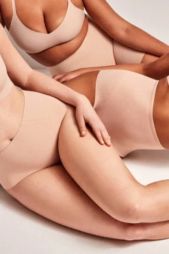 Calça redutora com reforço