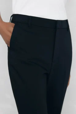 Calça reta clássica
