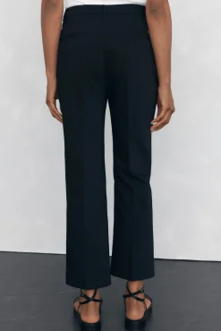 Calça reta clássica