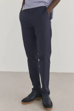 Calças calças chino leves e slim fit premium