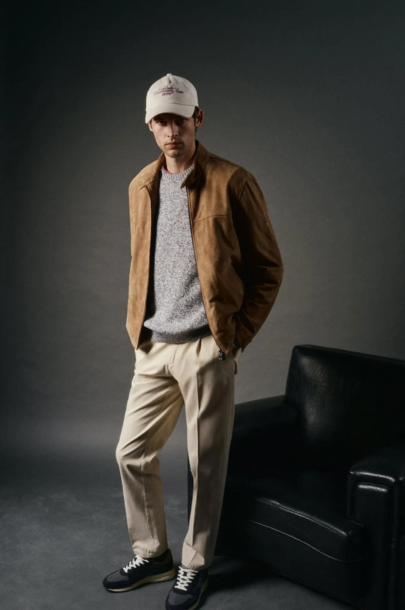 Calças chino pinças