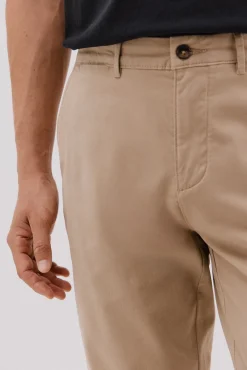 Calças chino regular fit