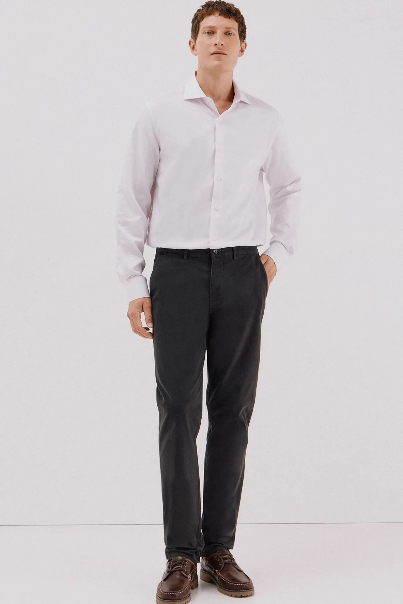Calças chino regular fit