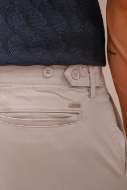 Calças Chino Slim