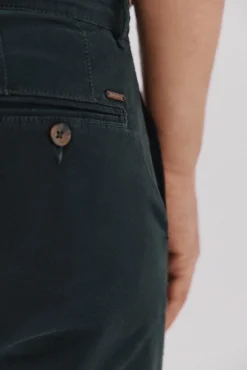 Calças chino slim fit