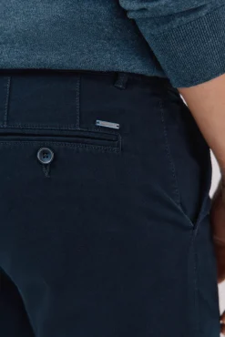 Calças chino slim fit