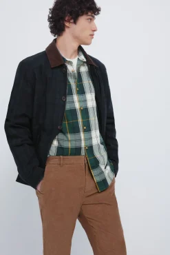 Calças chino slim fit de veludo cotelê micro