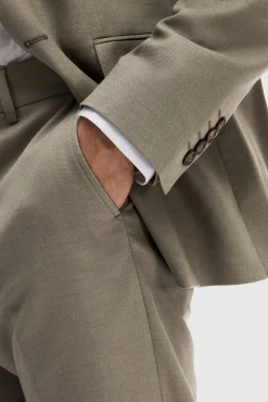 Calças de fato Slim Fit confecionadas com lã