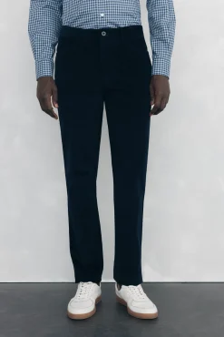 Calças de veludo slim fit com 5 bolsos