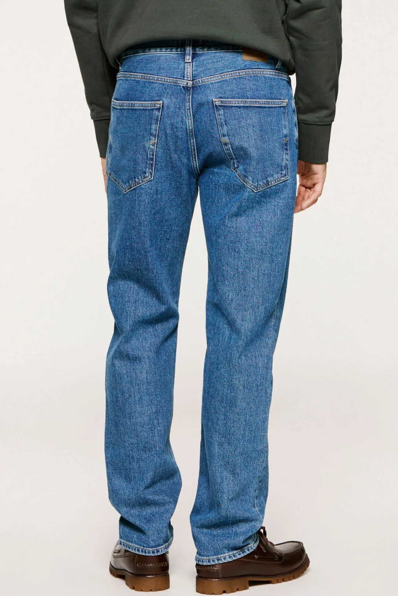 Calças jeans de corte reto