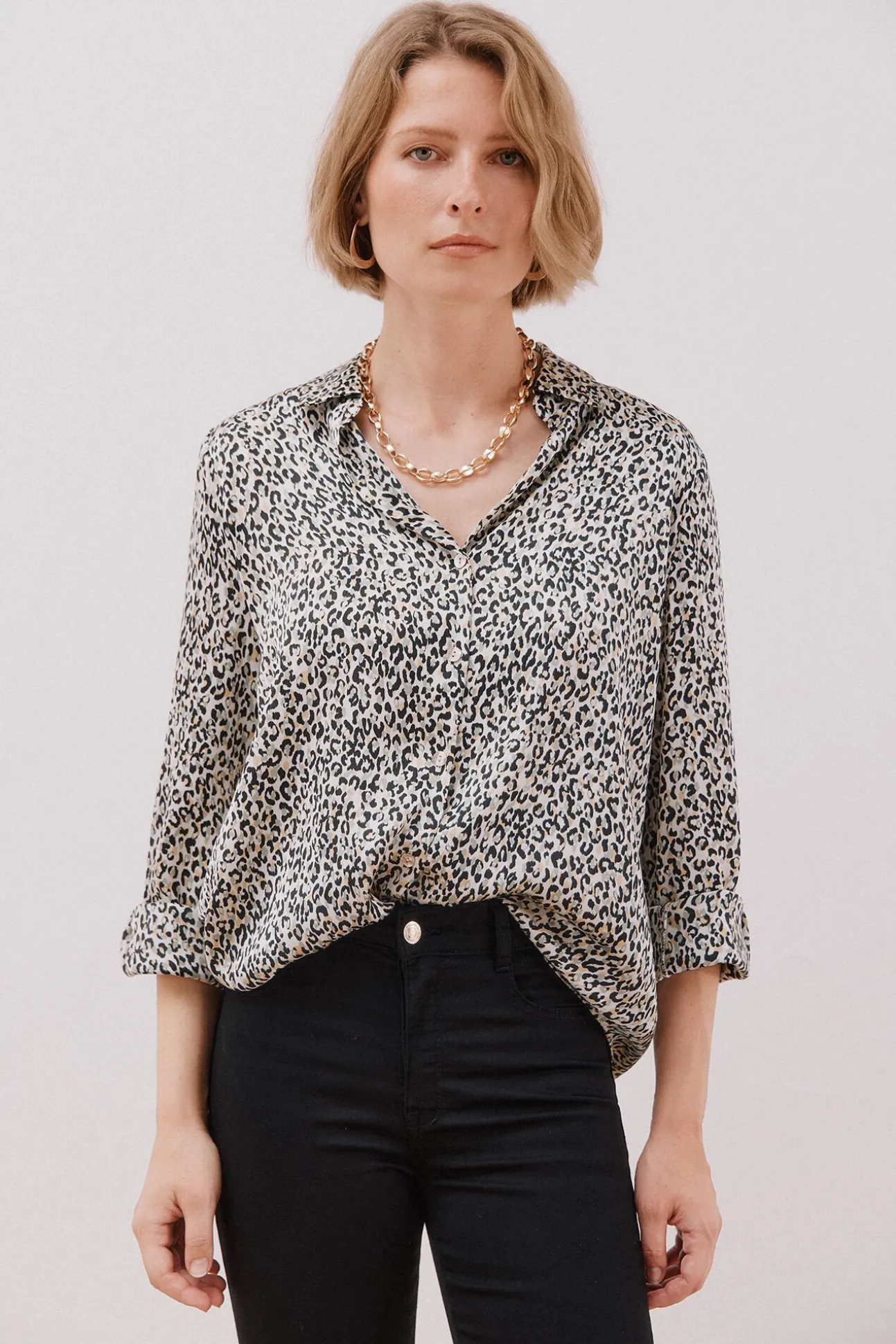 Camisa acetinada