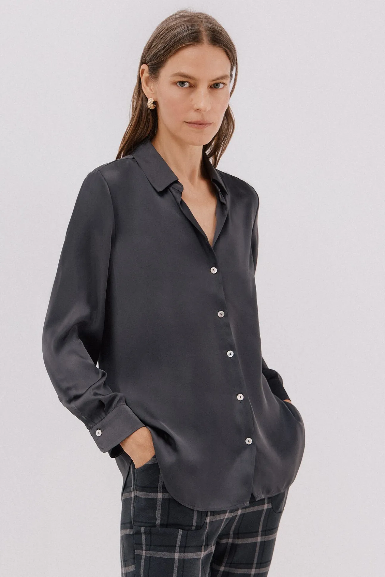 Camisa acetinada