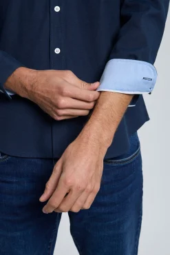 Camisa bordada azul marinho