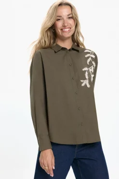 Camisa bordada de algodão orgânico