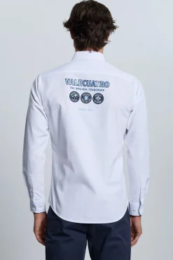 Camisa branca bordada