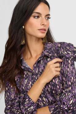 Camisa com babados e estampado Ikat no ombro
