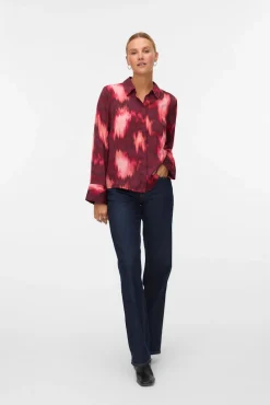 Camisa com efeito acetinado