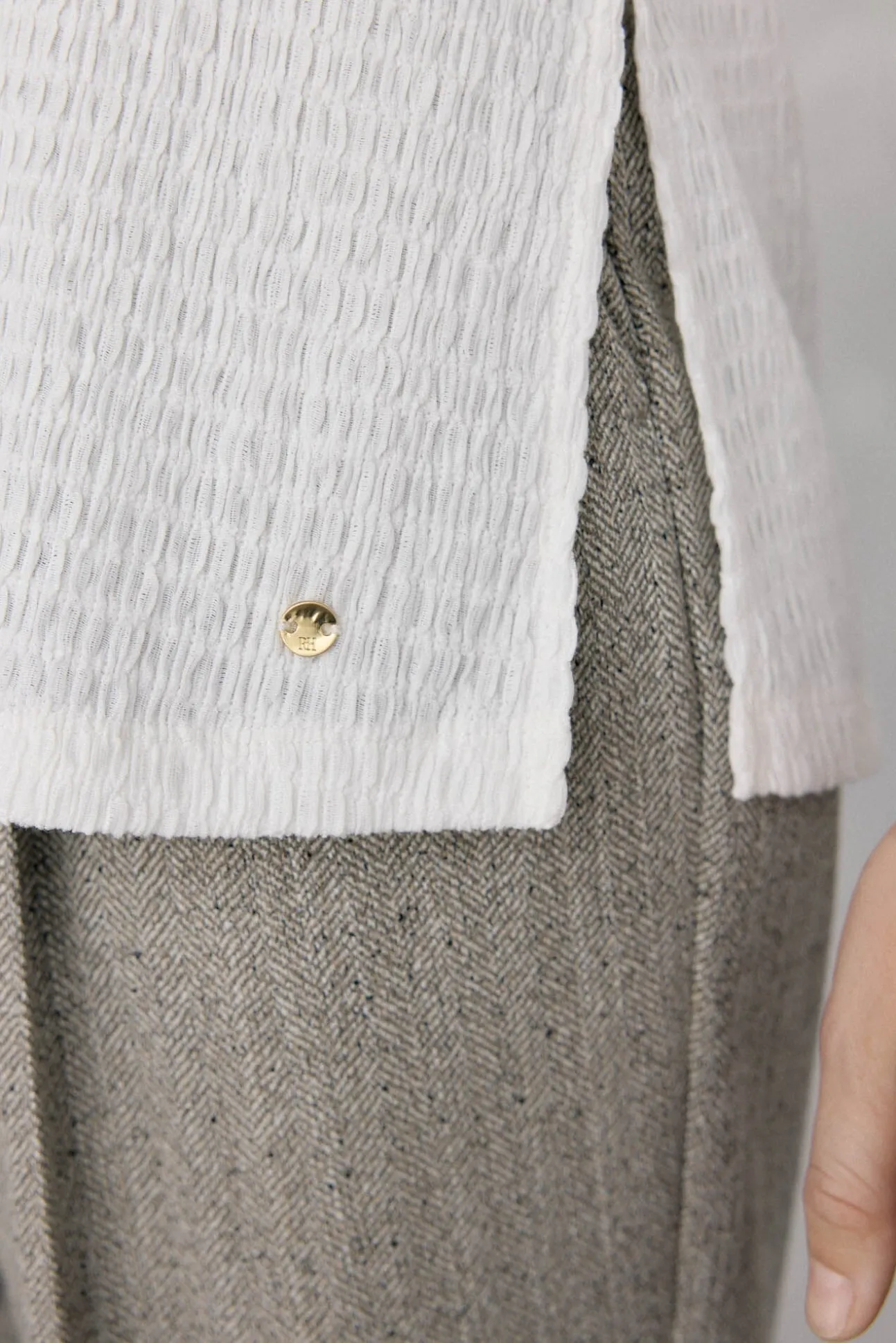 Camisa com gola texturizada
