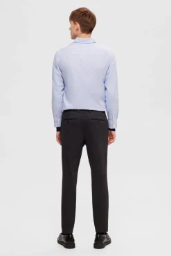 Camisa de algodão orgânico Slim Fit.
