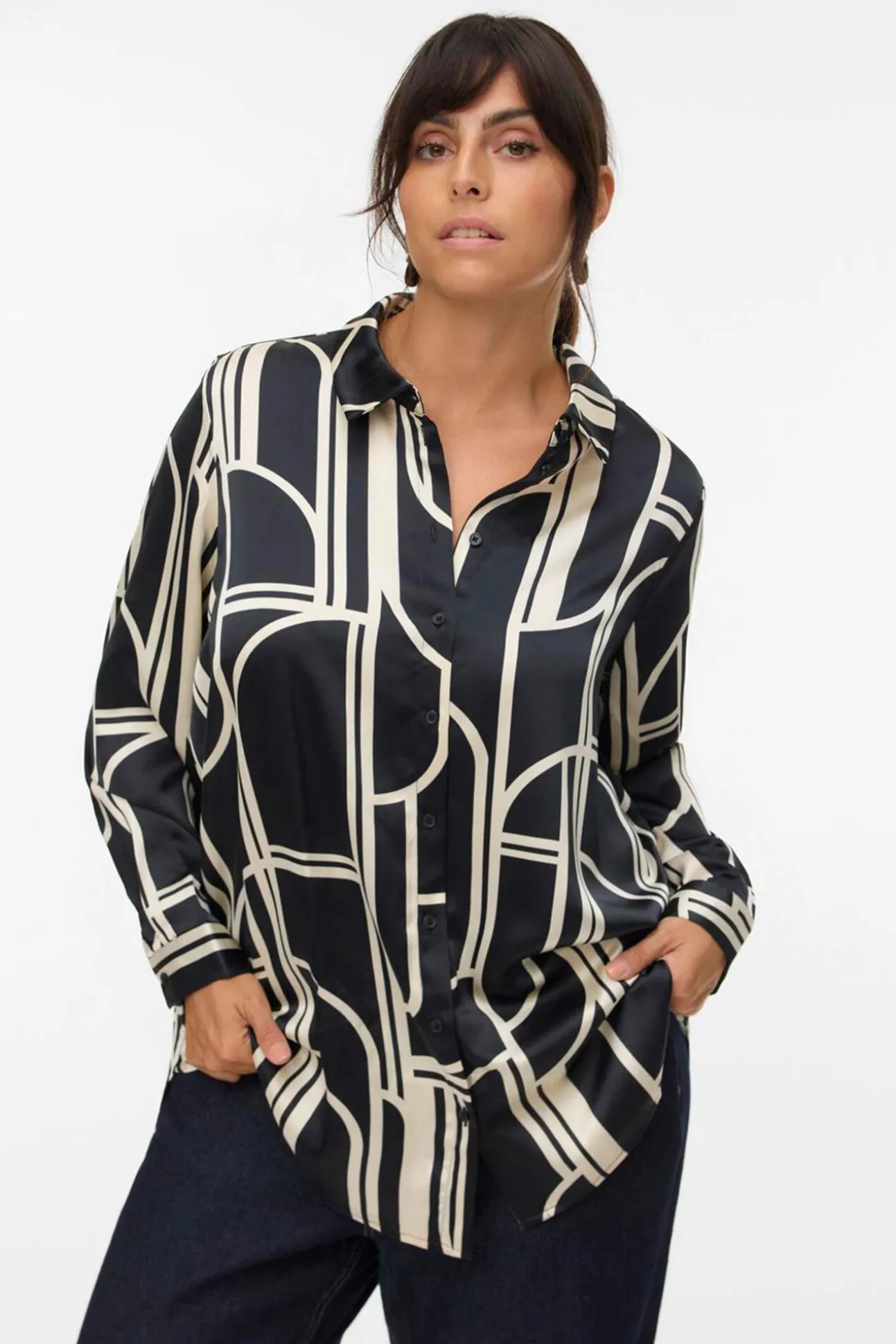 Camisa de cetim de manga manga plus size