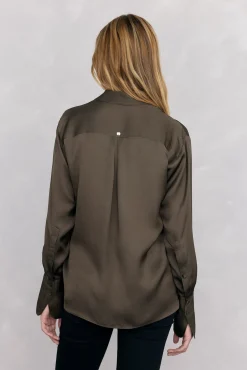 Camisa de cetim lisa