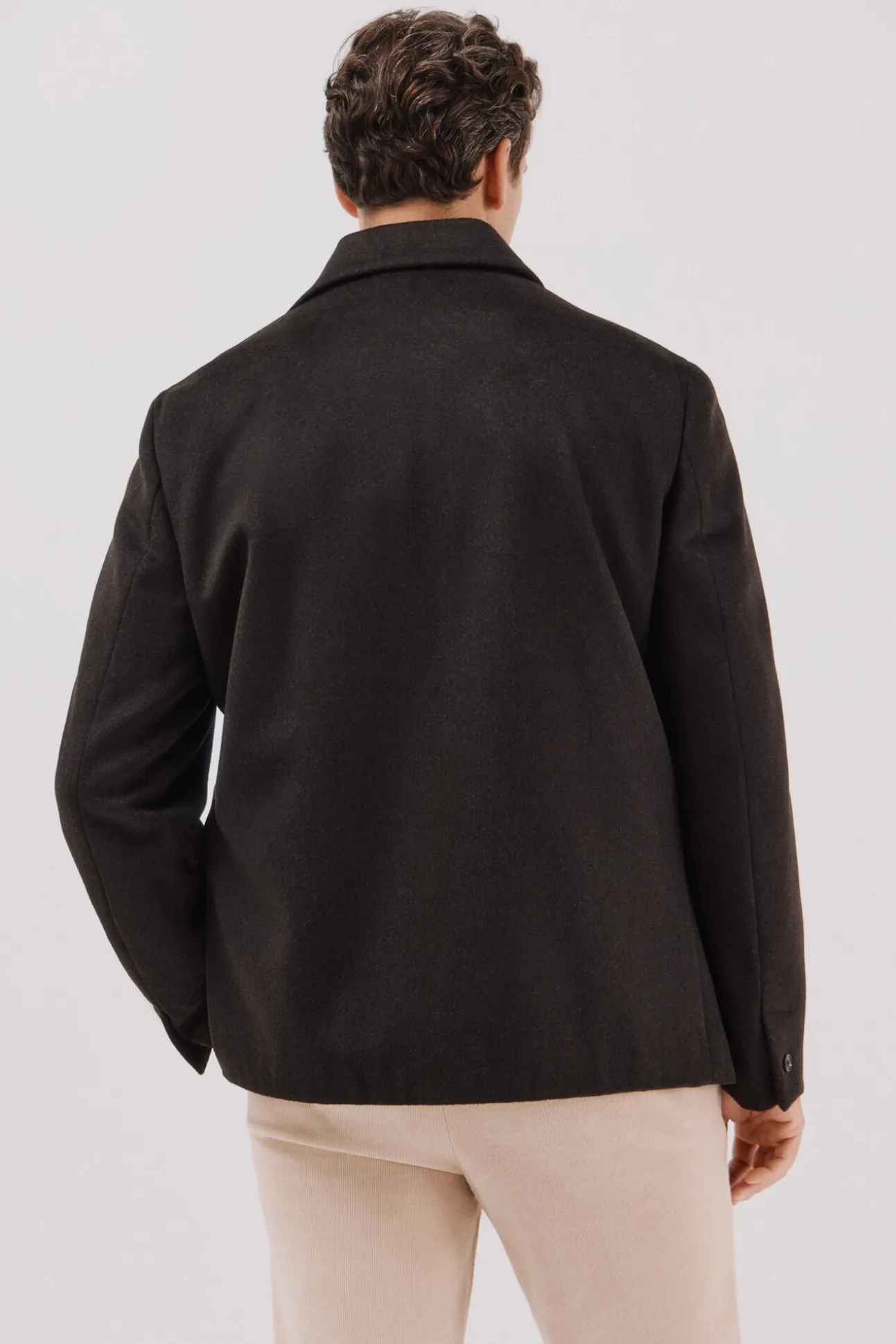 Camisa de lã com botões