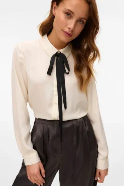Camisa de manga comprida com laçada