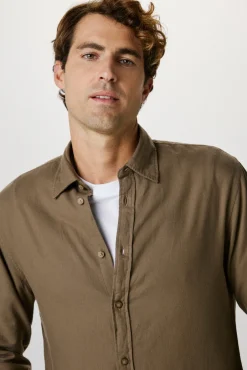 Camisa de manga comprida com corte slim
