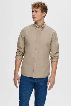 Camisa de manga comprida Slim Fit confecionada com algodão reciclado