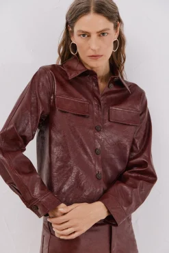 Camisa de pele sintético