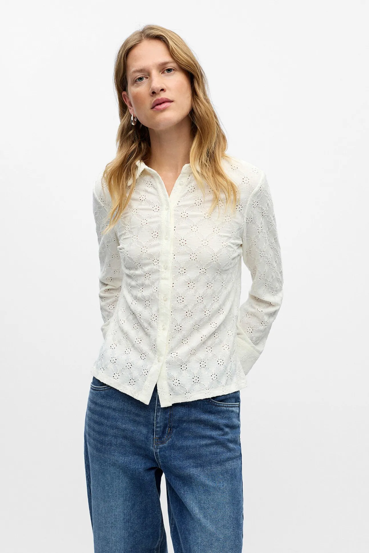 Camisa de tecido bordado