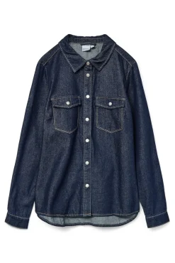 Camisa denim com bolsos no peito