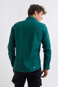 Camisa estruturada tingida em tecido