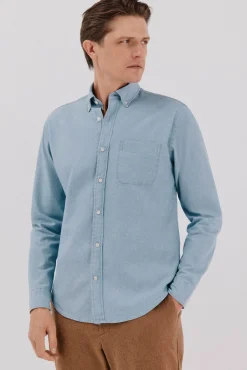 Camisa jeans com bolso