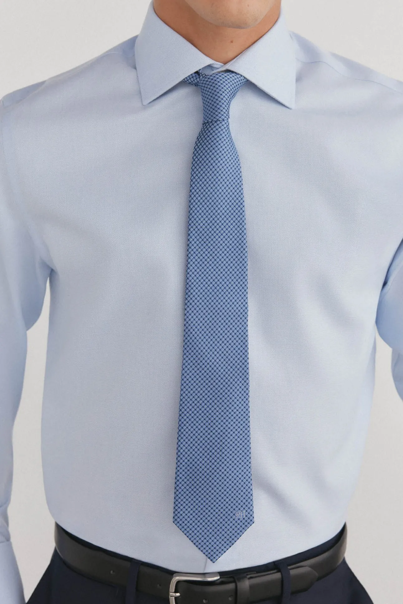 Camisa lisa sem ferro + abotoaduras resistentes a manchas