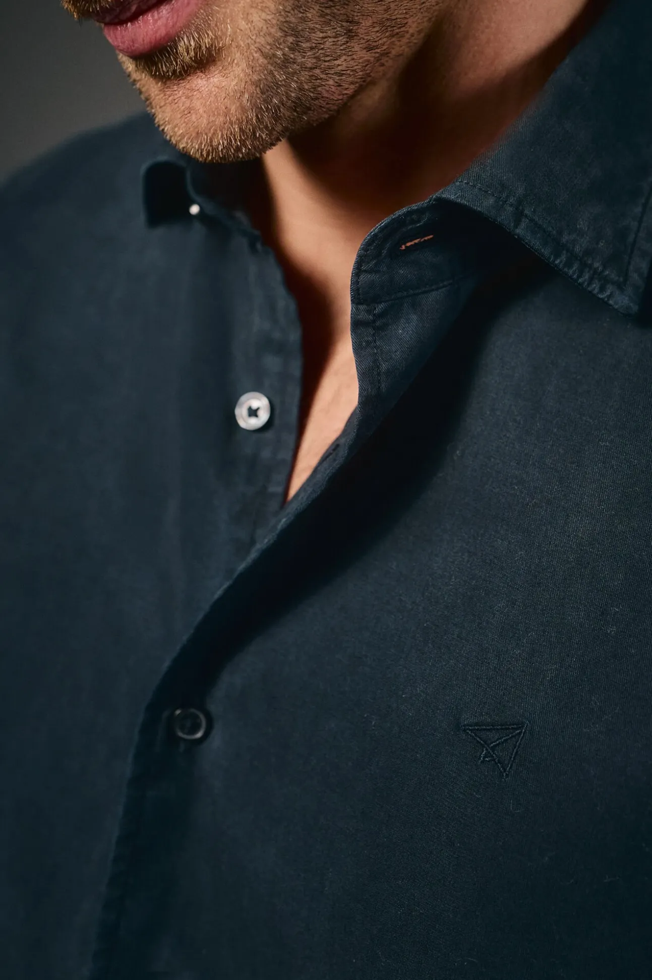 Camisa liso de algodão tencel sarja