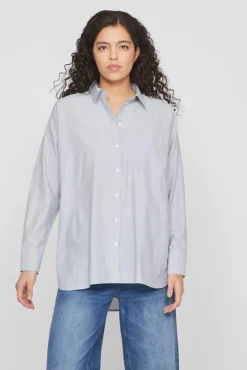 Camisa Oxford com bolso
