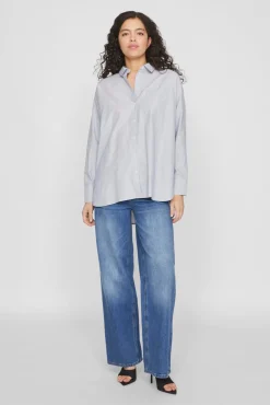 Camisa Oxford com bolso