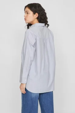 Camisa Oxford com bolso