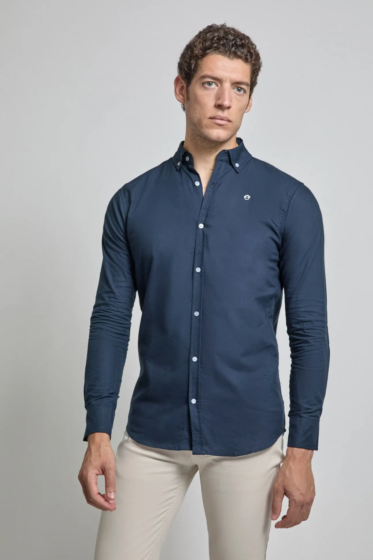 Camisa Oxford com logótipo