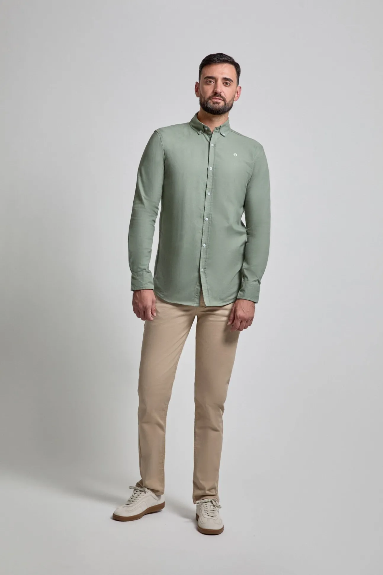 Camisa Oxford com logótipo