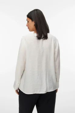 Camisa plus size com gola folho