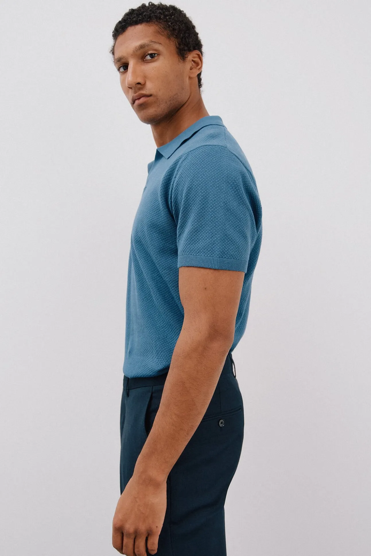 Camisa polo de algodão estruturada de manga curta