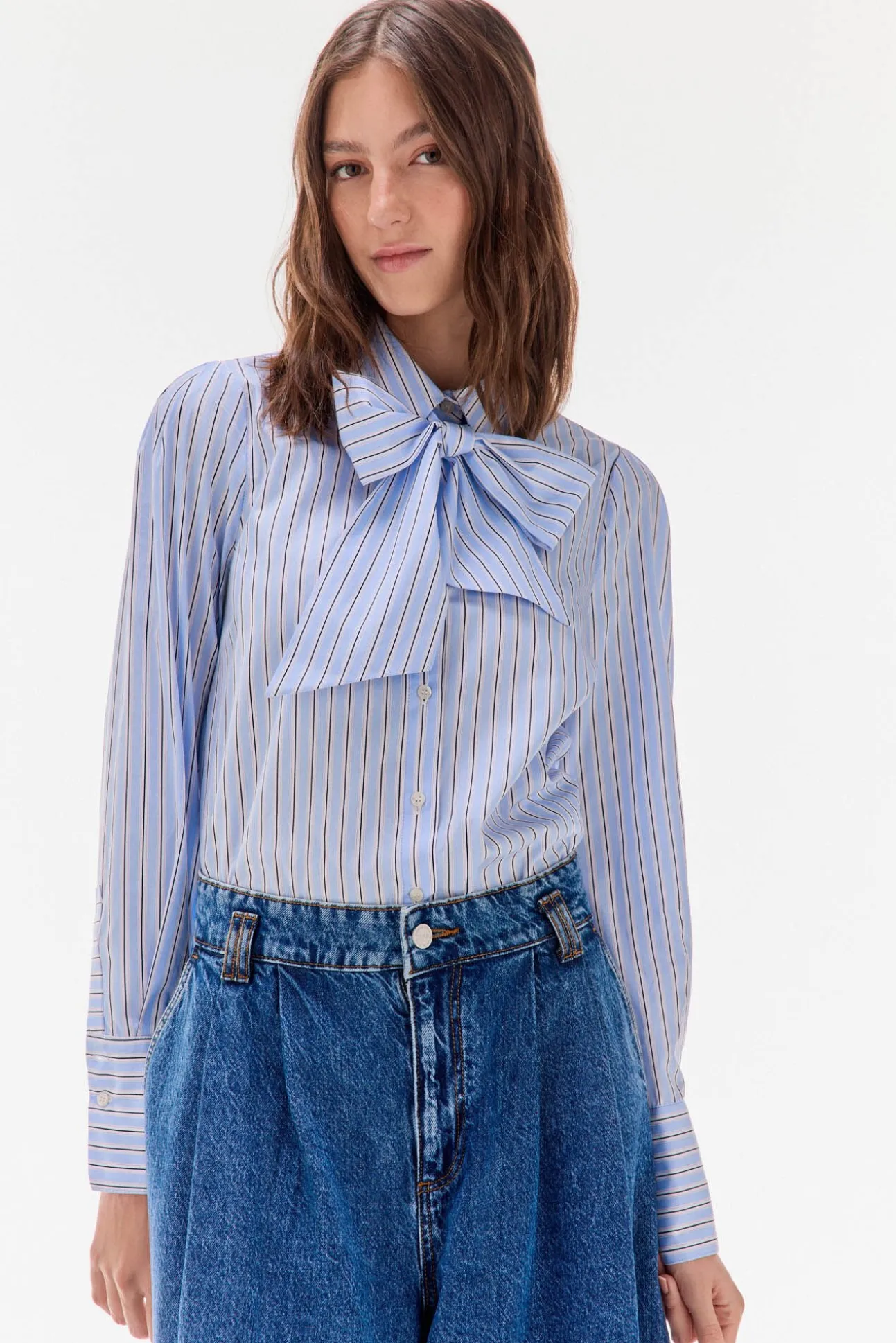Camisa riscas com laço
